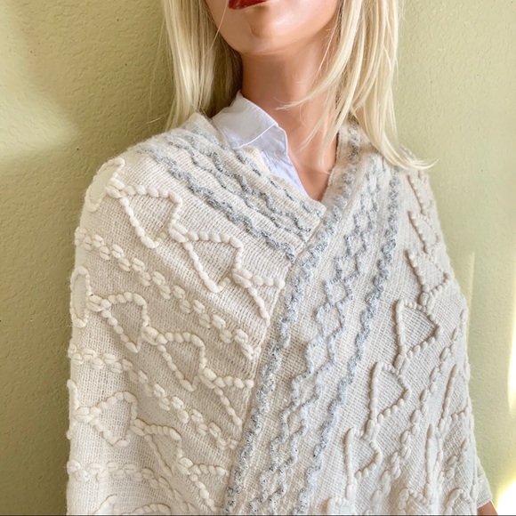 NWT MOROCCAN WEDDING Boho Poncho - Picture 2 of 8